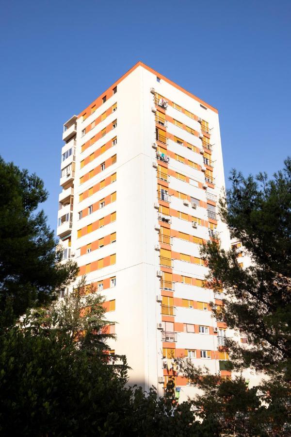 Paha-Paha Modern Apartment With Sea View, Fast Wi-Fi, And Free Parking! غييكا المظهر الخارجي الصورة