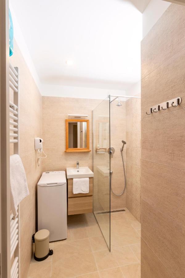 Paha-Paha Modern Apartment With Sea View, Fast Wi-Fi, And Free Parking! غييكا المظهر الخارجي الصورة