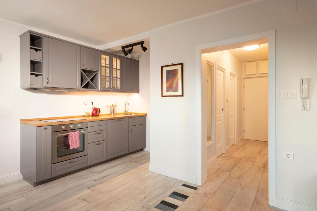 Paha-Paha Modern Apartment With Sea View, Fast Wi-Fi, And Free Parking! غييكا المظهر الخارجي الصورة